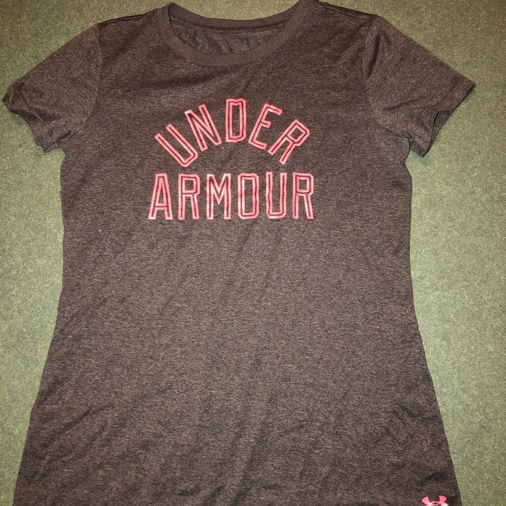 Women’s Under Armour Athletic Shirt
